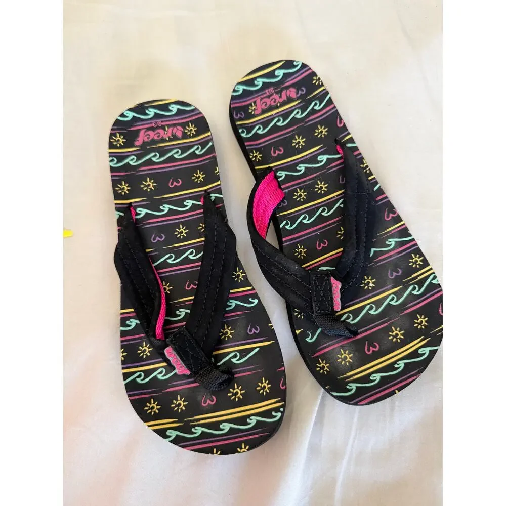 Reef black sandals size 2-3